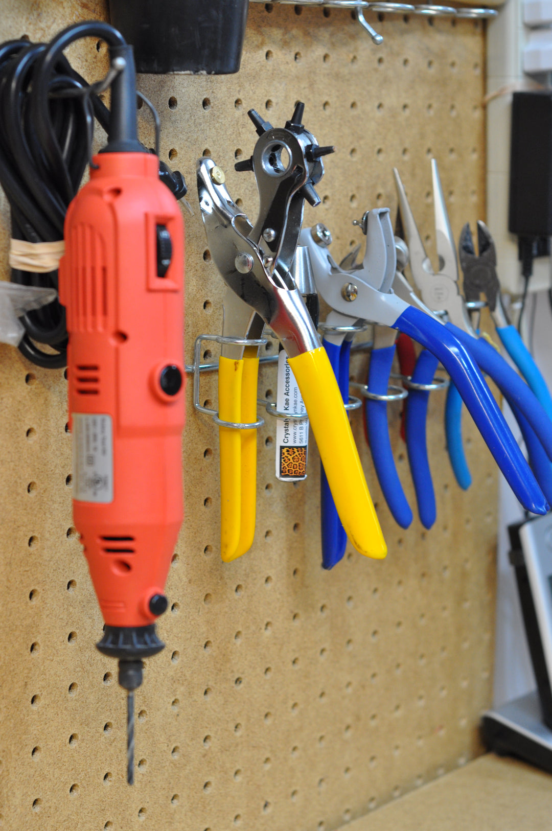 tools of the trade Pliers for handbag workshop