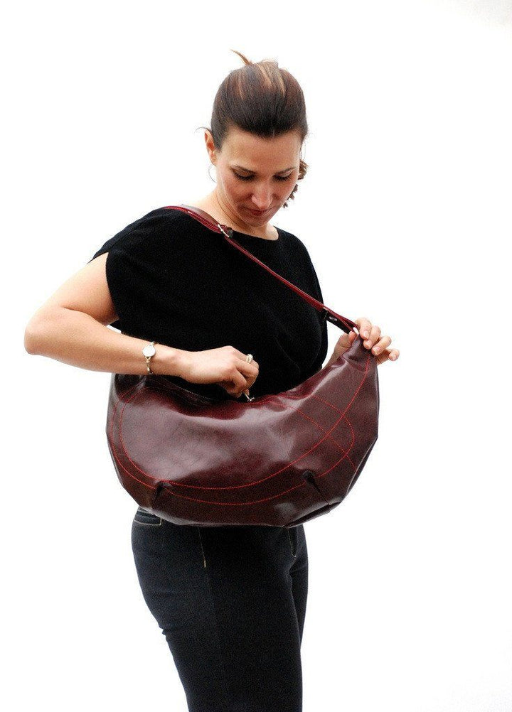 Womens Hobo Purse - Charleston Large Topstitch Hobo - Black Vegan Leather#color_wine